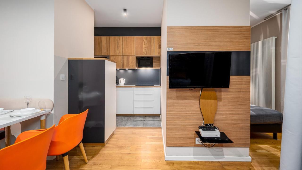Apartamenty Sun & Snow 19 Dzielnica With Free Parking Varsovie Extérieur photo