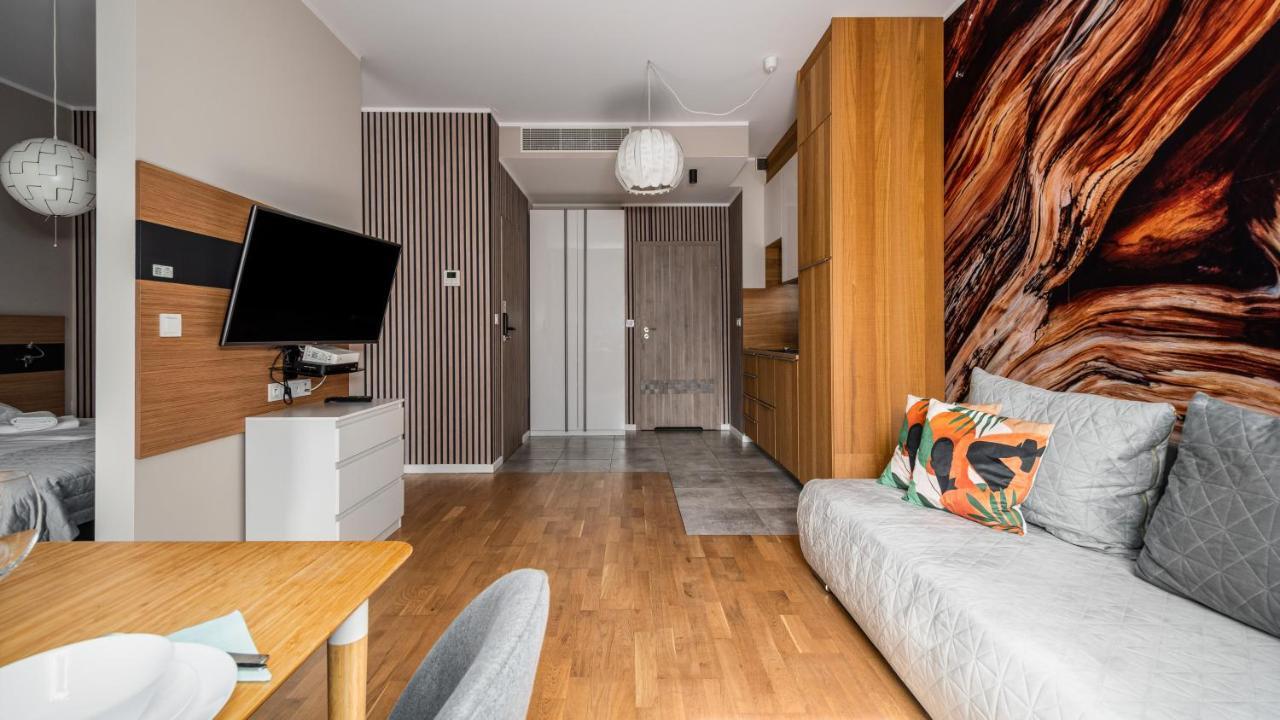 Apartamenty Sun & Snow 19 Dzielnica With Free Parking Varsovie Extérieur photo