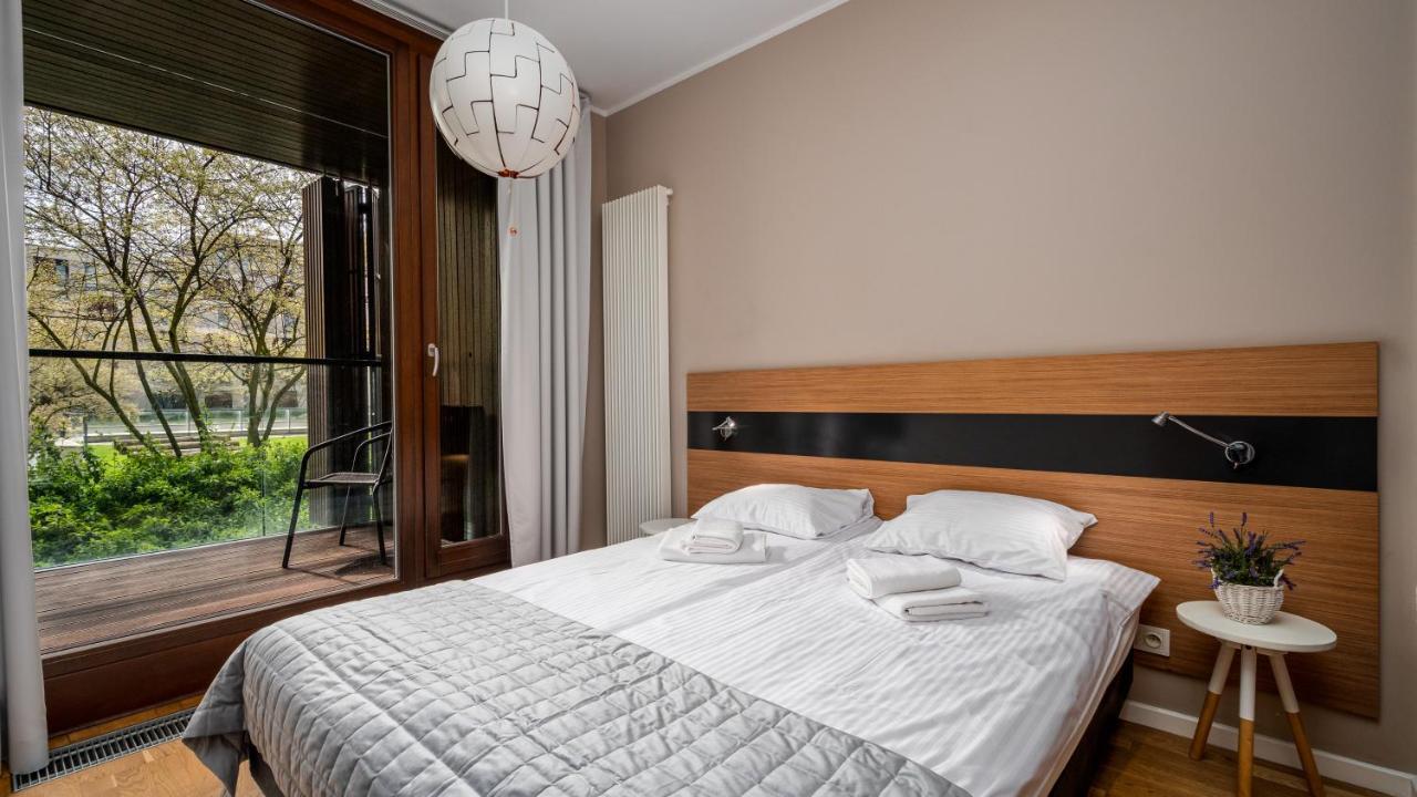 Apartamenty Sun & Snow 19 Dzielnica With Free Parking Varsovie Extérieur photo