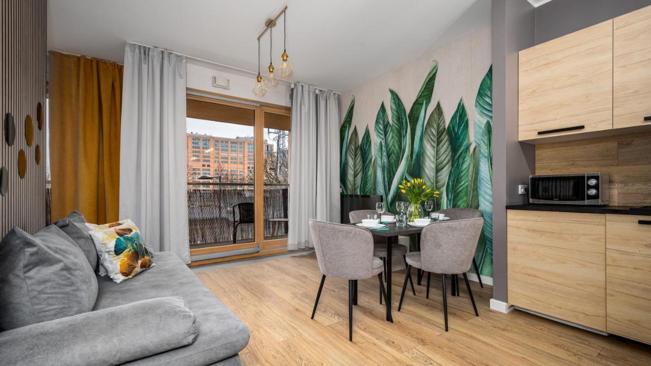 Apartamenty Sun & Snow 19 Dzielnica With Free Parking Varsovie Extérieur photo