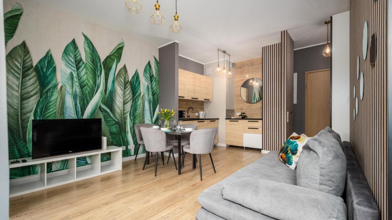 Apartamenty Sun & Snow 19 Dzielnica With Free Parking Varsovie Extérieur photo